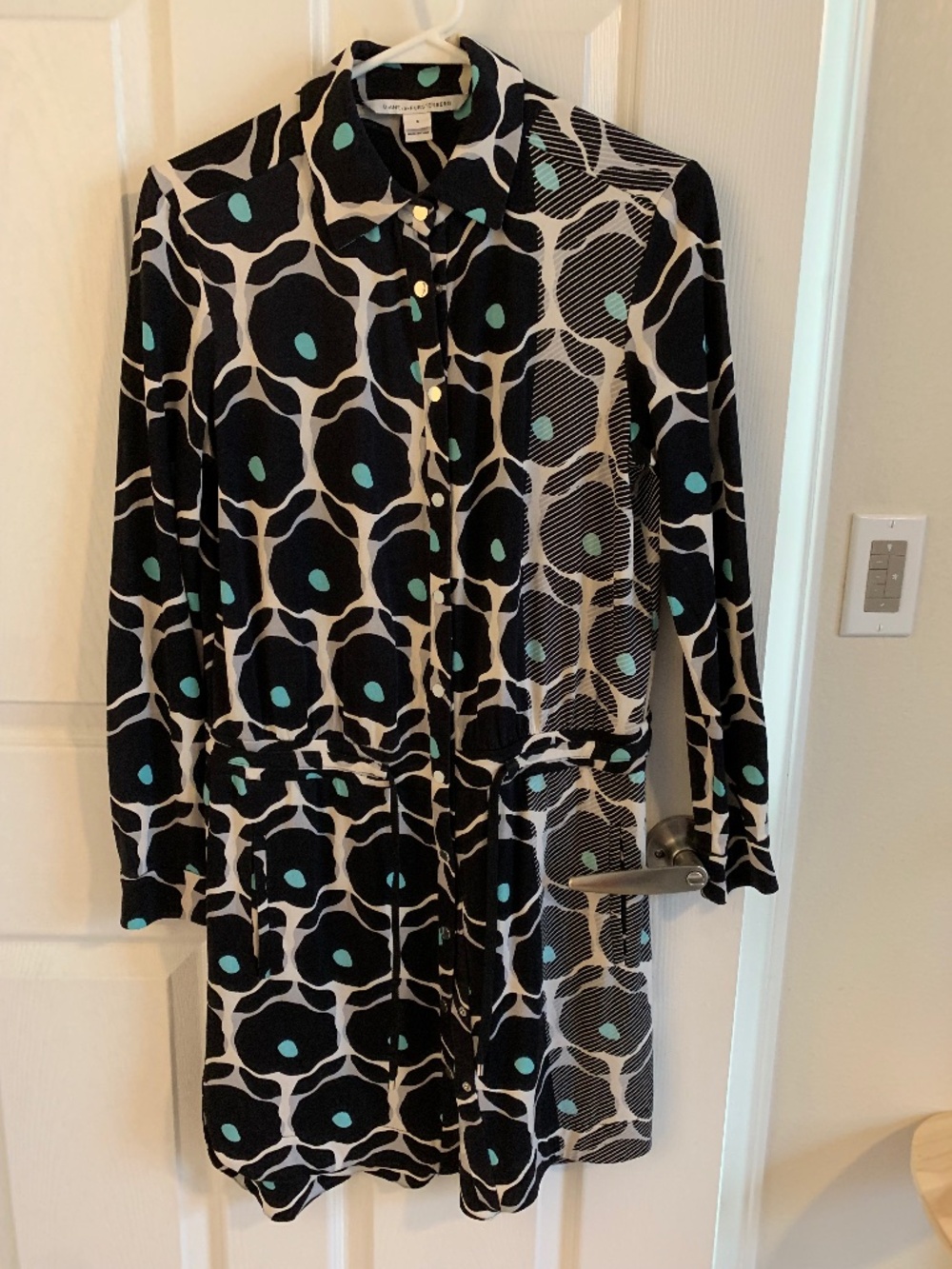 RARE PATTERN! 💯 SILK vintage DIANE VON FURSTENBERG Dress, size 6
